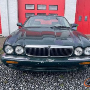 Jaguar Sovereign