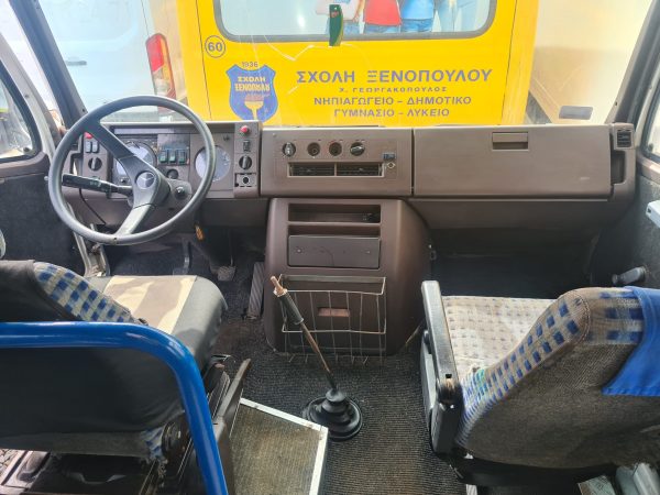Mercedes Benz 711 d ka 22 places – Image 8
