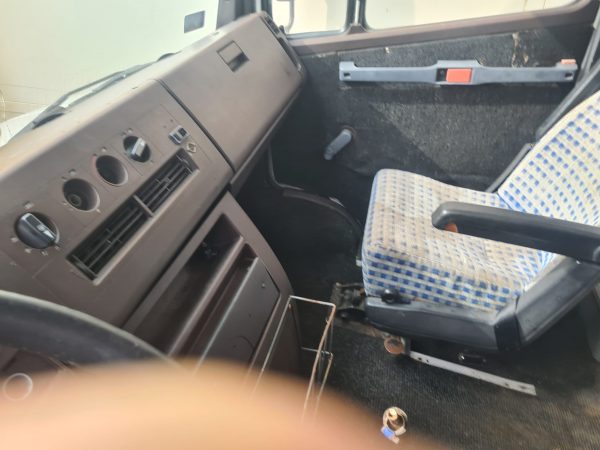 Mercedes Benz 711 d ka 22 places – Image 13
