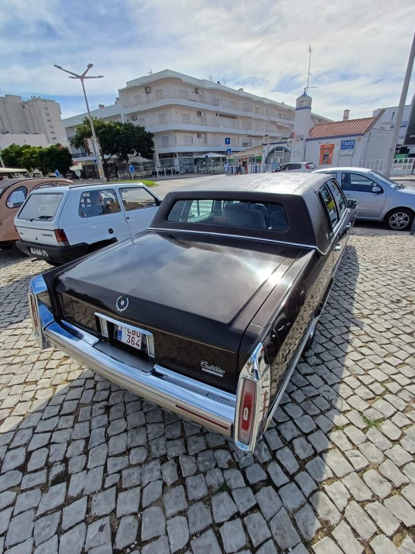 CADILLAC Fleetwood – Image 8