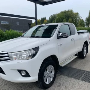 Toyota Hilux 2.4 D-4D 4WD Active extra cabine